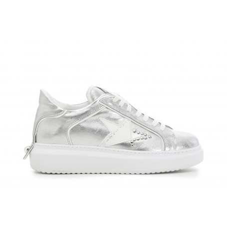 Cafe Noir SNEAKERS IN PELLE METALLIZZATA CON STELLA - C1DE2580
