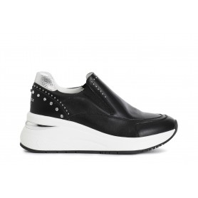 Cafe Noir SLIP-ON CON BORCHIE E STRASS - C1DN1400