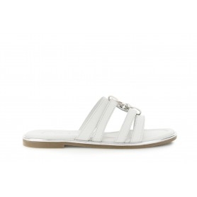 Cafe Noir CIABATTA IN PELLE CON ACCESSORIO SMALTATO - C1FD4017