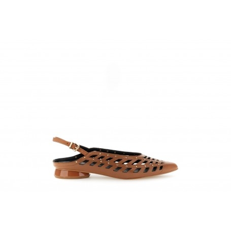 Cafe Noir BALLERINA IN NAPPA TRAFORATA CON BORCHIE E LACCINO - C1EG4005